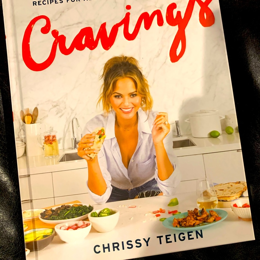 Cravings Cookbook by Chrissy Tiegen